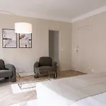 Chic Apartment - 5Br-10P - Grenelle-Eiffel Tower