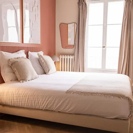 Chic - 5br-10p - Grenelle-eiffel Tower Apartment Paris
