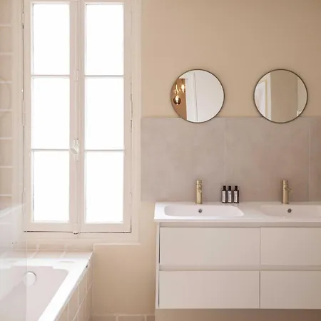 Chic - 5br-10p - Grenelle-eiffel Tower Apartment