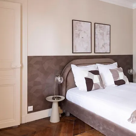 Chic - 5br-10p - Grenelle-eiffel Tower Paris